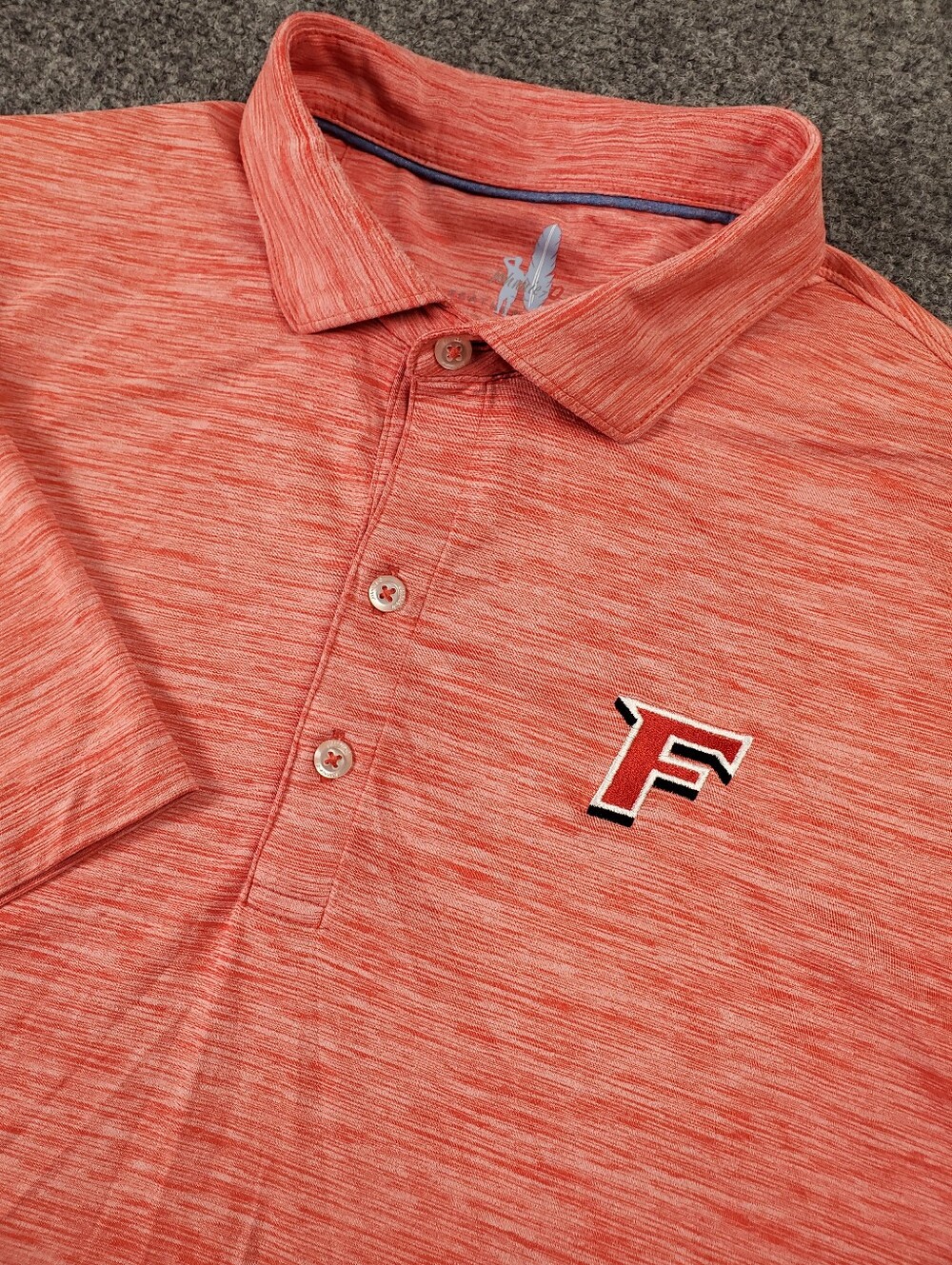 Johnnie O Huron Featherweight Performance Polo Large Red Fairfield Stags Golf